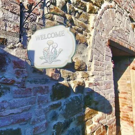 Torre Del Tempo Apartment *
